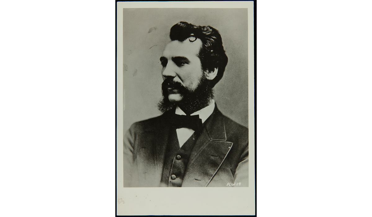 Alexander Graham Bell. / THF253967 