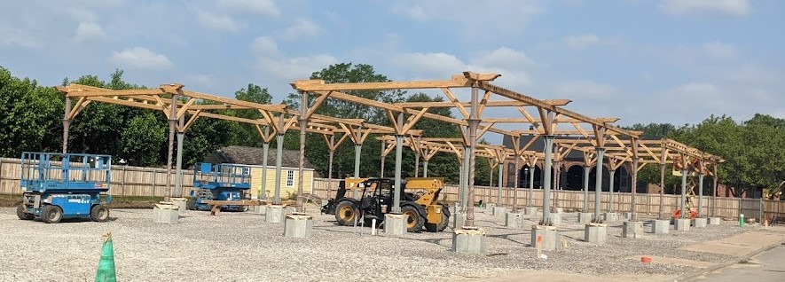 Detroit Central Market reconstruction in process on July 6, 2021 Photo of construction site with thin columns and rudimentary frame above them