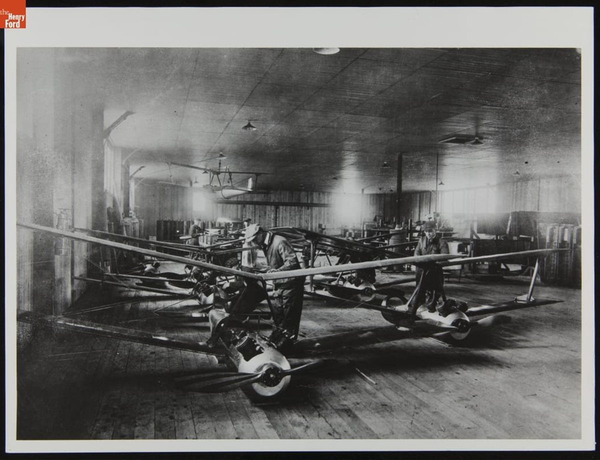 Employees of the Dayton-Wright Airplane Company working on the Kettering Bug, 1918