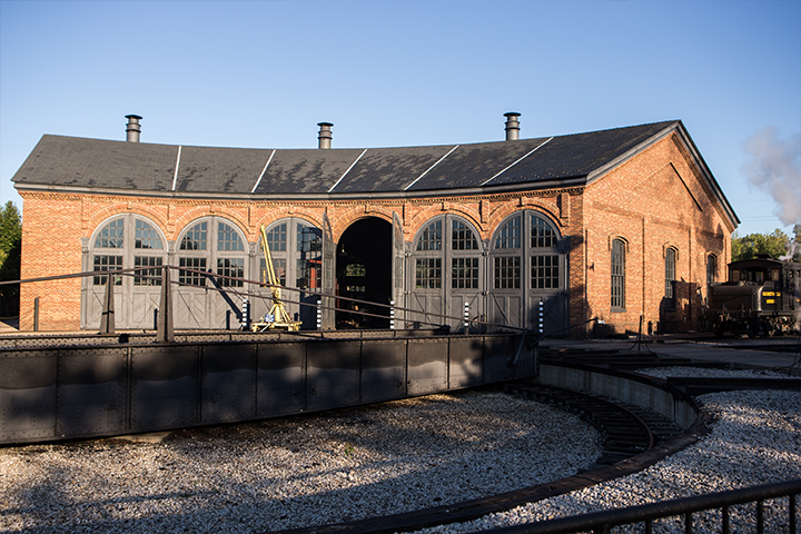 DT&M Roundhouse